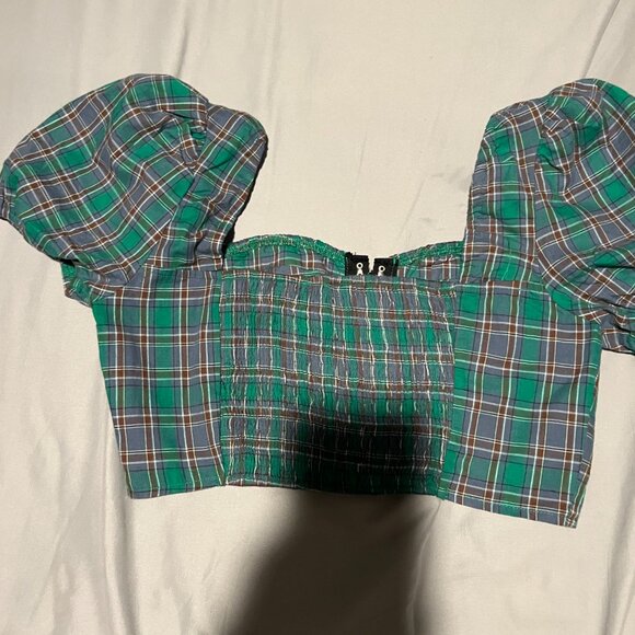 Beivy small plaid crop top - Picture 8 of 8